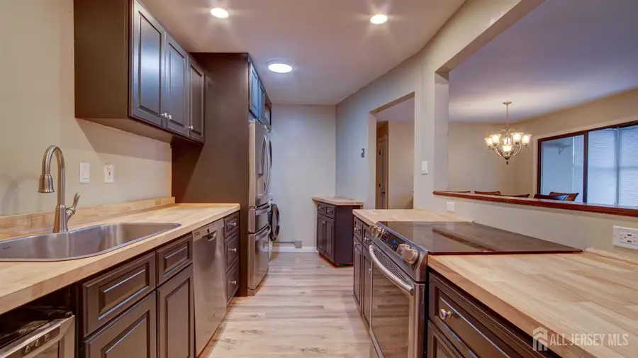 -167 Amberly Drive #C, Manalapan Township, NJ 07726 - Image #3