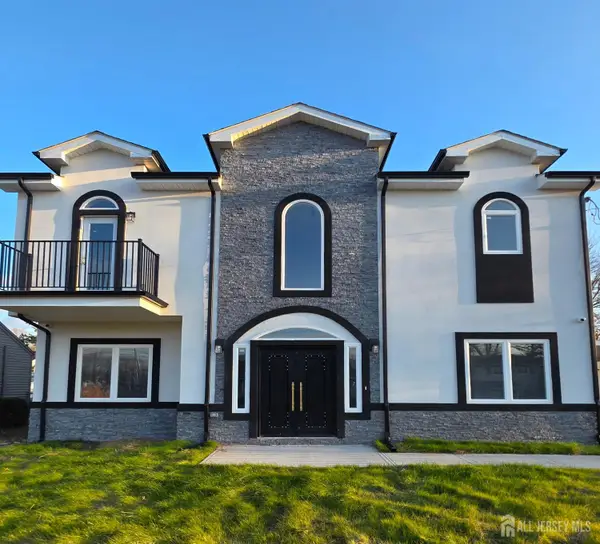 -68 Chestnut Street, Edison, NJ 08817