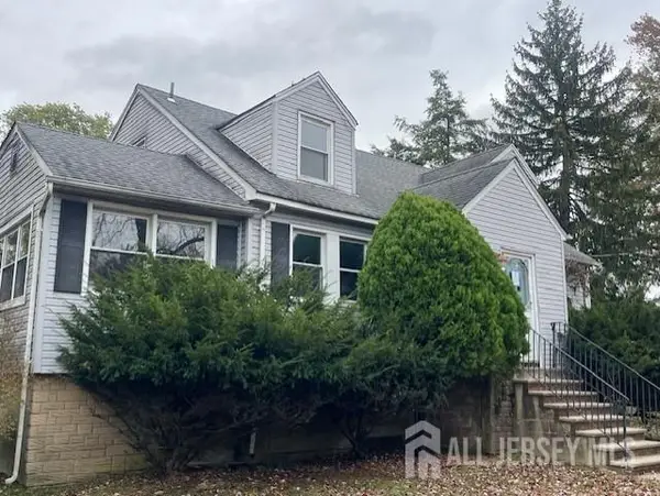 -6 Gates Avenue, East Brunswick, NJ 08816