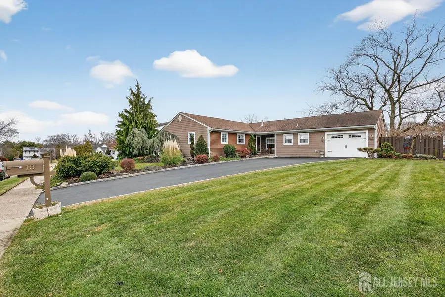 -10 Barbara Place, Sayreville, NJ 08872 - #3