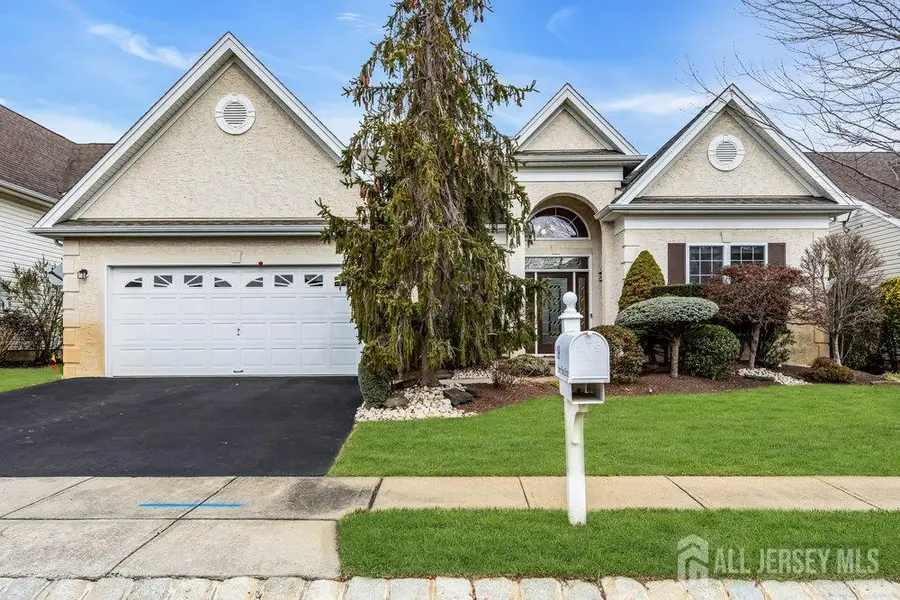 -19 Torrey Pines Drive, Monroe, NJ 08831 - Image #2