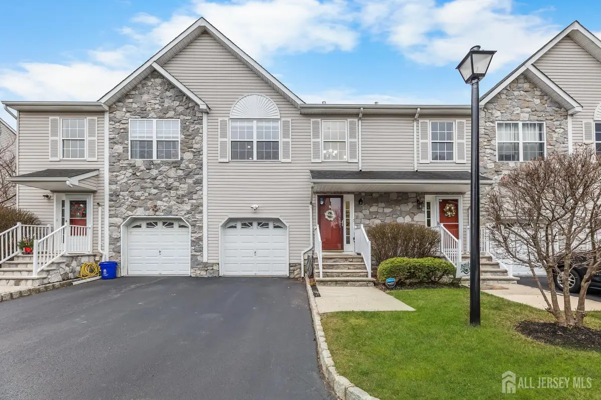 -7 Edith Place, Somerset, NJ 08873 - Image #1