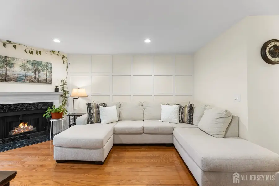 -7 Edith Place, Somerset, NJ 08873 - Image #3