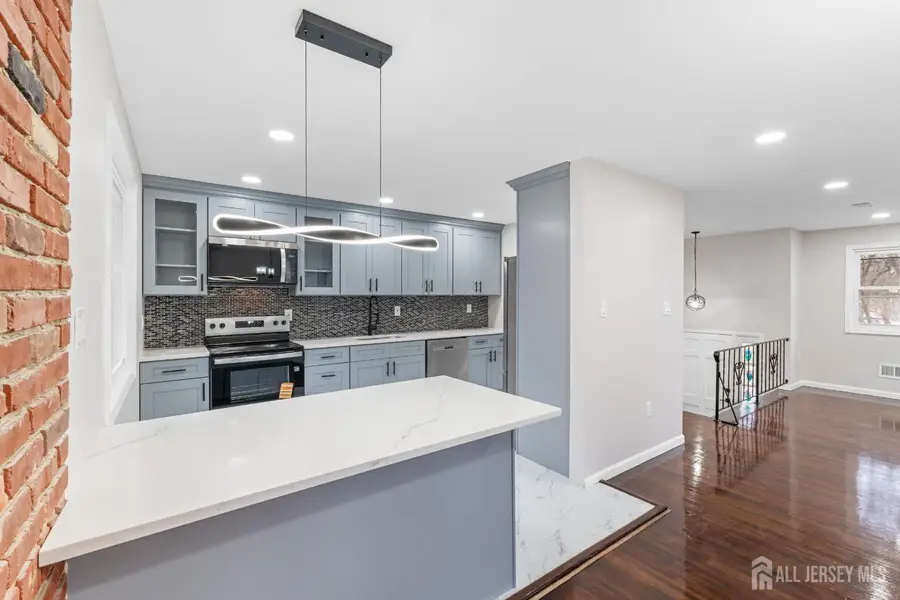 -260 Grant Avenue, Piscataway, NJ 08854 - Image #3