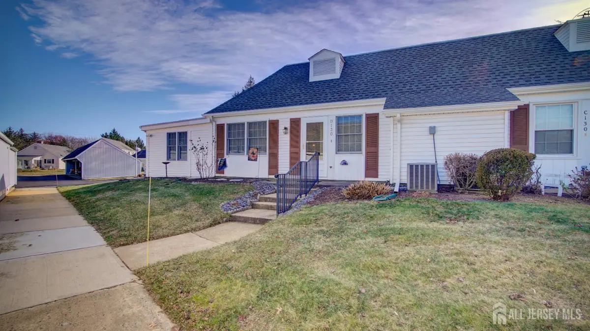 -130 Plymouth Lane #D, Monroe, NJ 08831 - Image #1