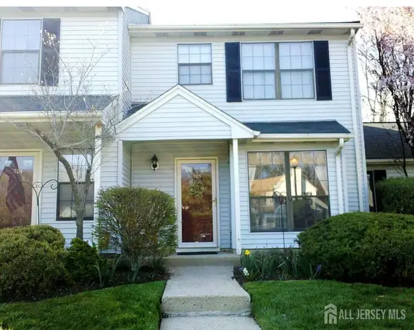 -705 Maplecrest Road, Edison, NJ 08820