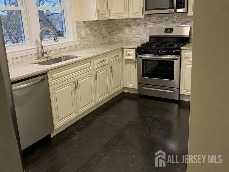 -209 Gatzmer Avenue, Jamesburg, NJ 08831 - Image #3