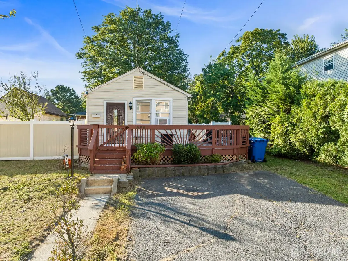 -250 Brookside Avenue, South Amboy, NJ 08879 - Image #1