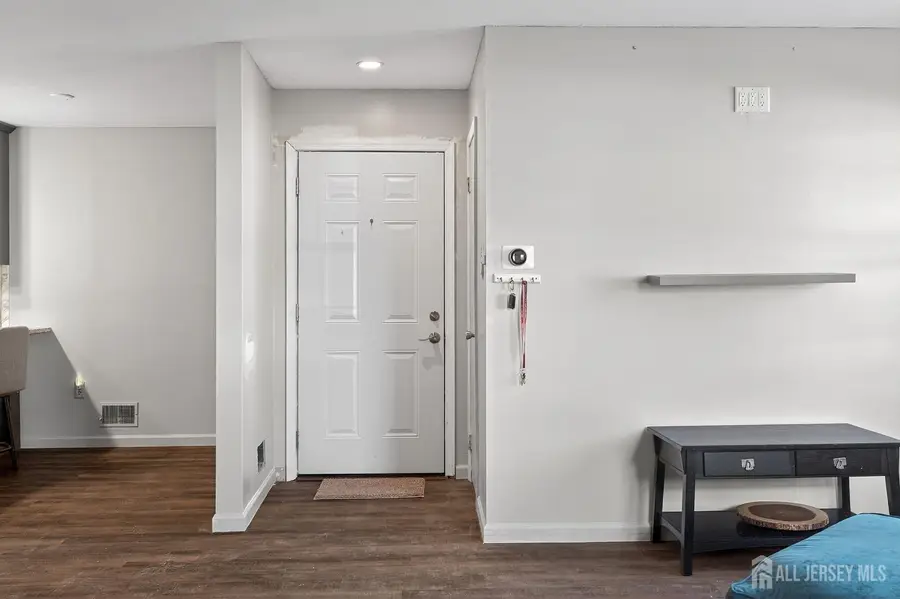 -359 Wycoff Way W, East Brunswick, NJ 08816 - Image #3