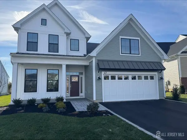 -47 Sofia Drive, Manalapan, NJ 07726