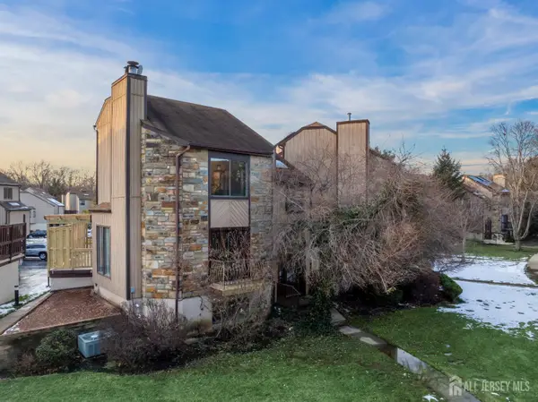 -40 Emerald Lane, Old Bridge, NJ 08857