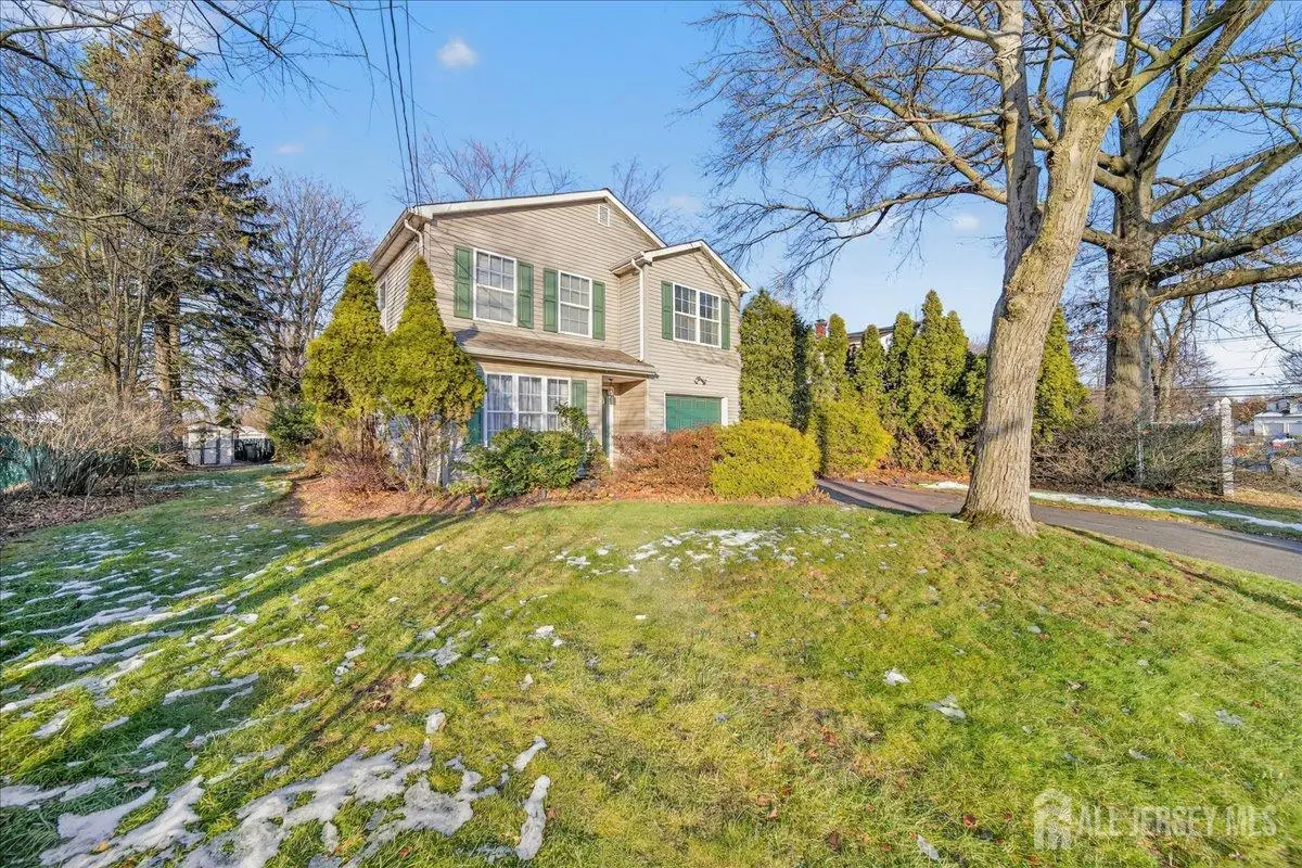 -8 N Grand Avenue, Port Reading, NJ 07064 - Image #1