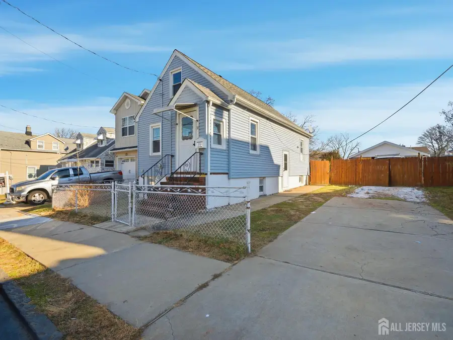 -14 John Street, Carteret, NJ 07008 - Image #3