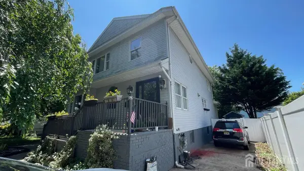 -102 Gracey Street, Edison, NJ 08817