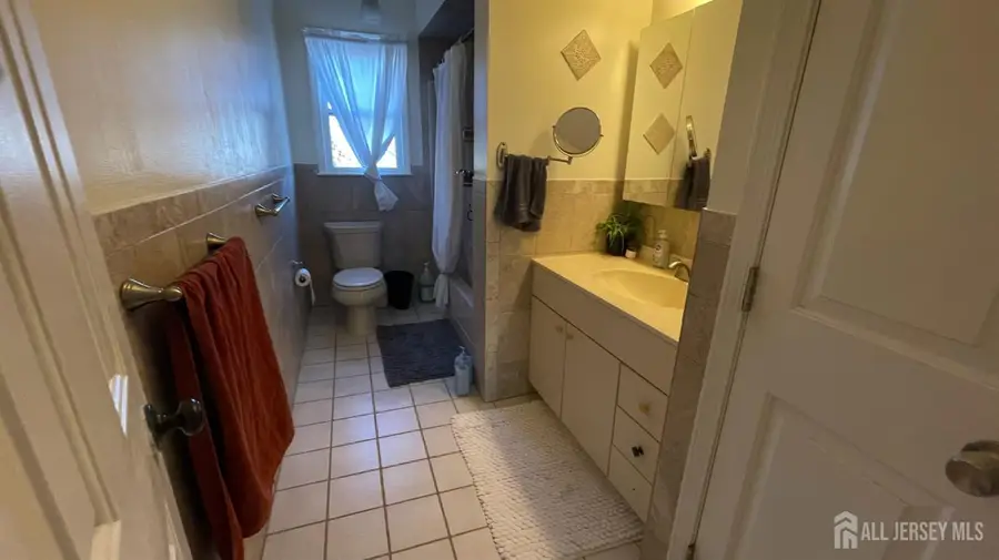 -102 Gracey Street, Edison, NJ 08817 - Image #3