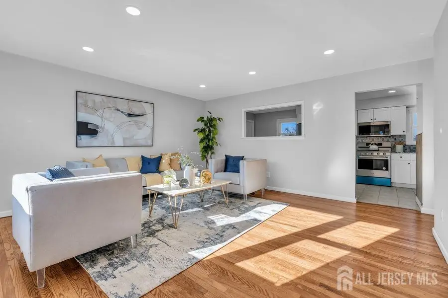 -26 Sunnyside Drive, Carteret, NJ 07008 - Image #3