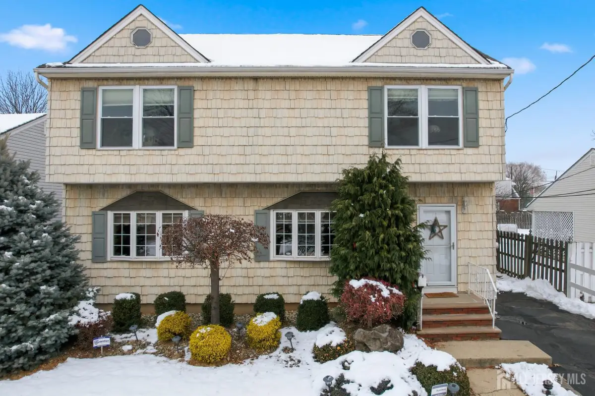 -90 Coolidge Avenue, Carteret, NJ 07008 - Image #1