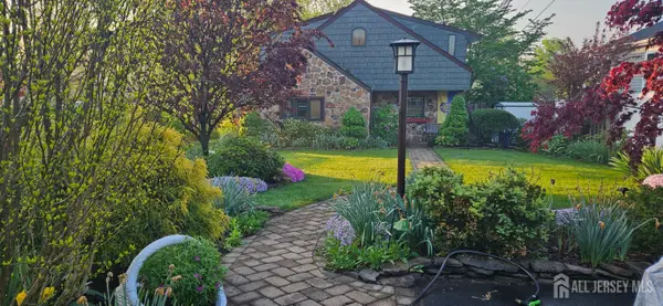 -212 Elizabeth Avenue, Piscataway, NJ 08854