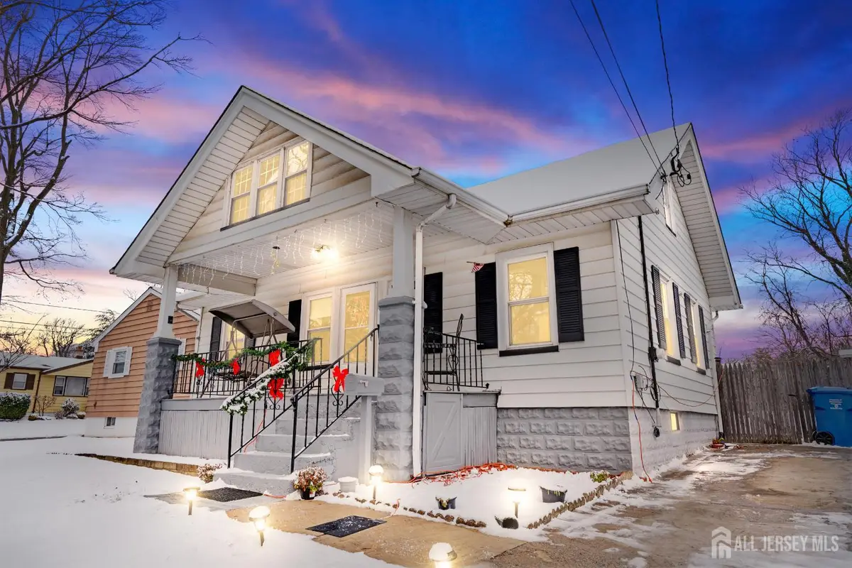 -186 Metuchen Avenue, Woodbridge, NJ 07095 - Image #1