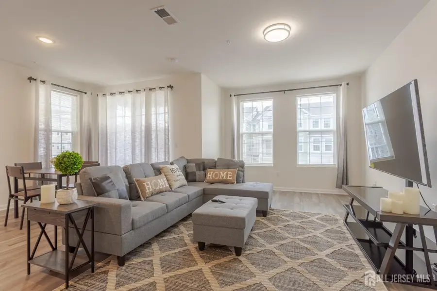 -227 Park Lane, Dunellen, NJ 08812 - Image #2