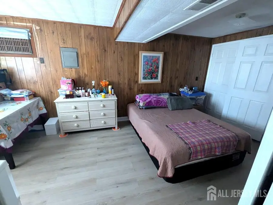 -726 W Milton Avenue, Rahway, NJ 07065 - Image #3