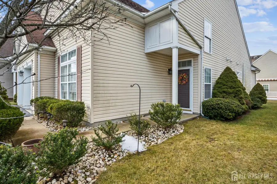 -6 Holly Manor Court, Helmetta, NJ 08828 - Image #2