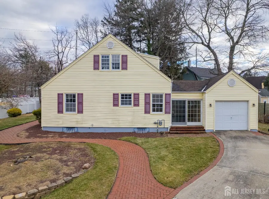 -1088 South Boyd Parkway, North Brunswick, NJ 08902 - Image #2