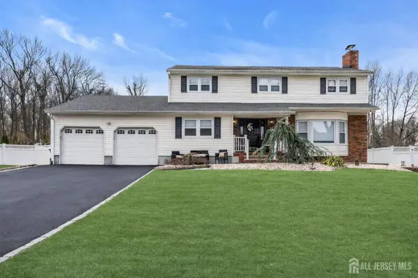 -6 Morningside Drive, Old Bridge, NJ 08857