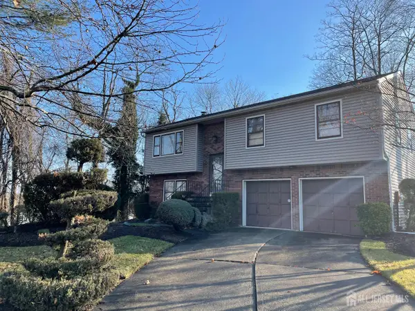 -18 Rachele Court, Old Bridge, NJ 07747