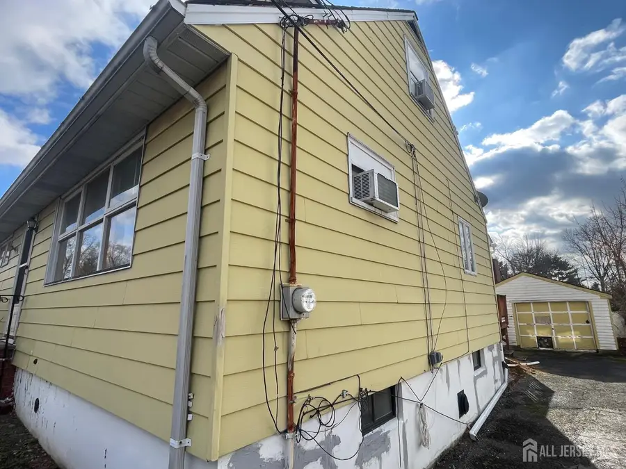 -226 Wellington Place, Edison, NJ 08817 - Image #2