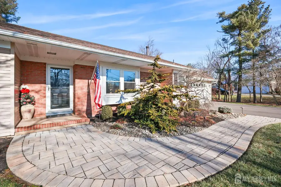 -568 Village Road, West Windsor Township, NJ 08550 - Image #2