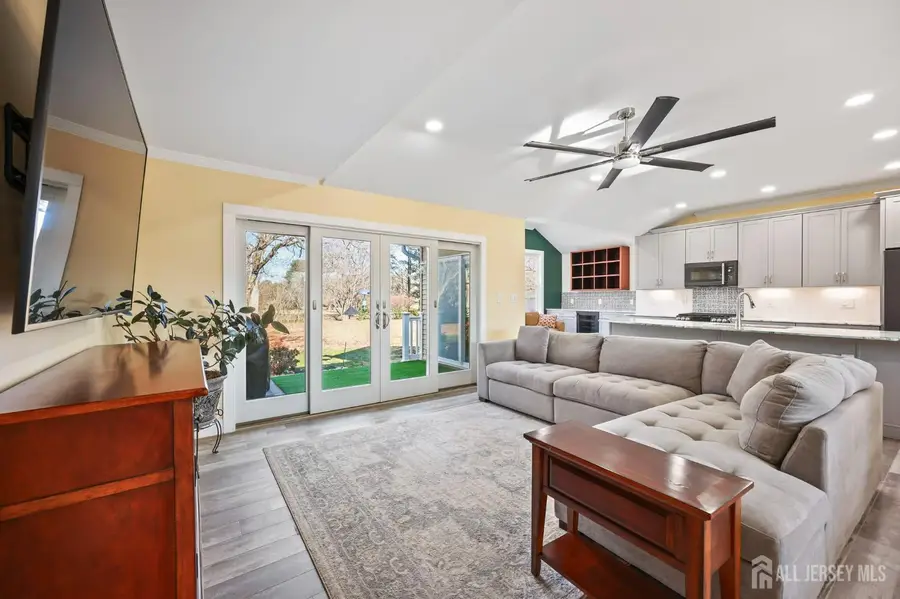 -568 Village Road, West Windsor Township, NJ 08550 - Image #3