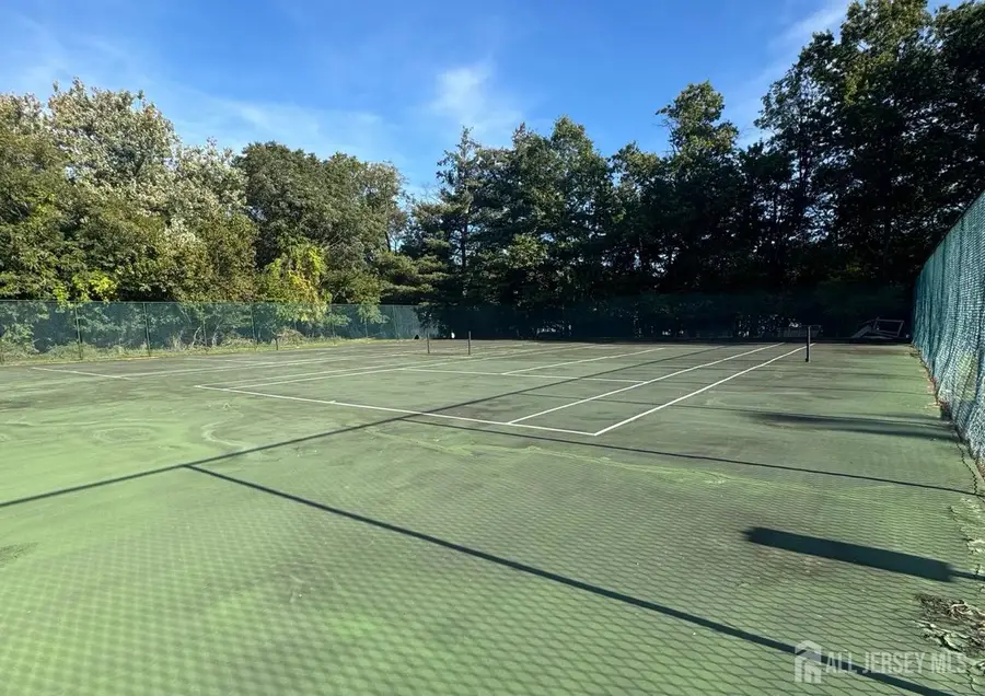 -528 Cricket Lane, Woodbridge Township, NJ 07095 - Image #2