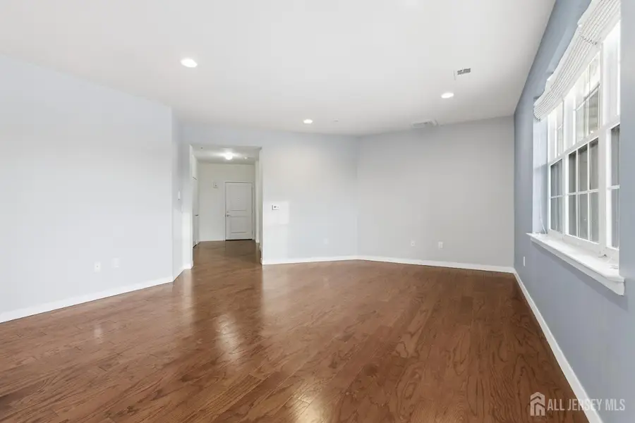 -238 Luca Drive, Piscataway, NJ 08854 - Image #2