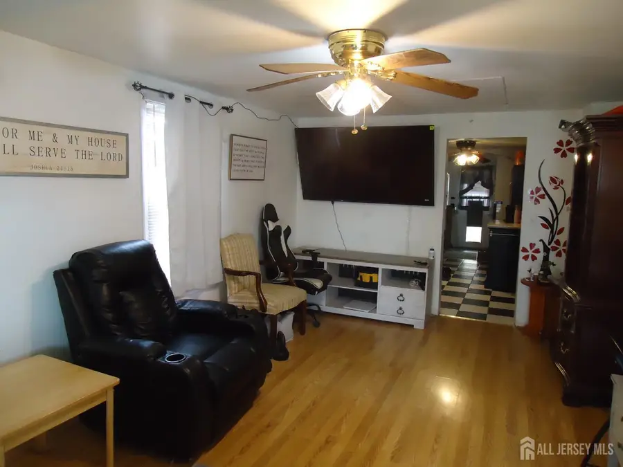 -720 Mary Street, Perth Amboy, NJ 08861 - Image #2