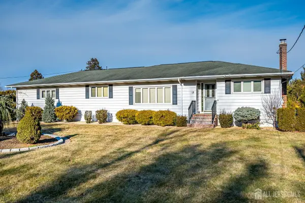 -18 Cortelyous Lane, Franklin, NJ 08873