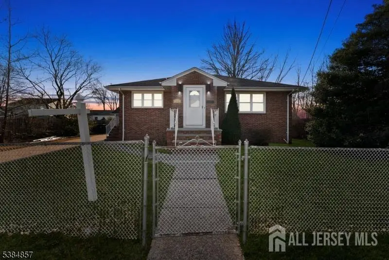 -147 Wedgewood Avenue, Woodbridge, NJ 07095 - Image #3