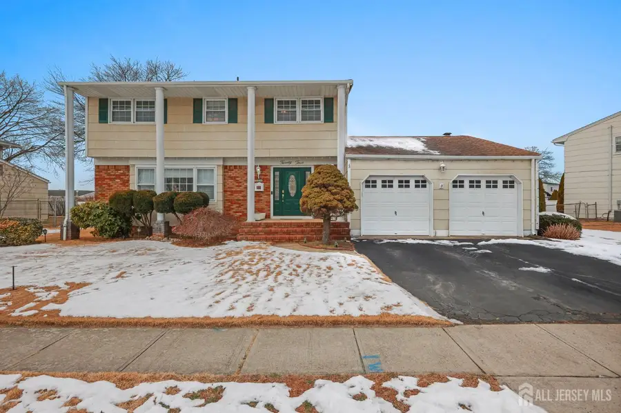 -23 Sherwood Road, Sayreville, NJ 08859 - Image #3
