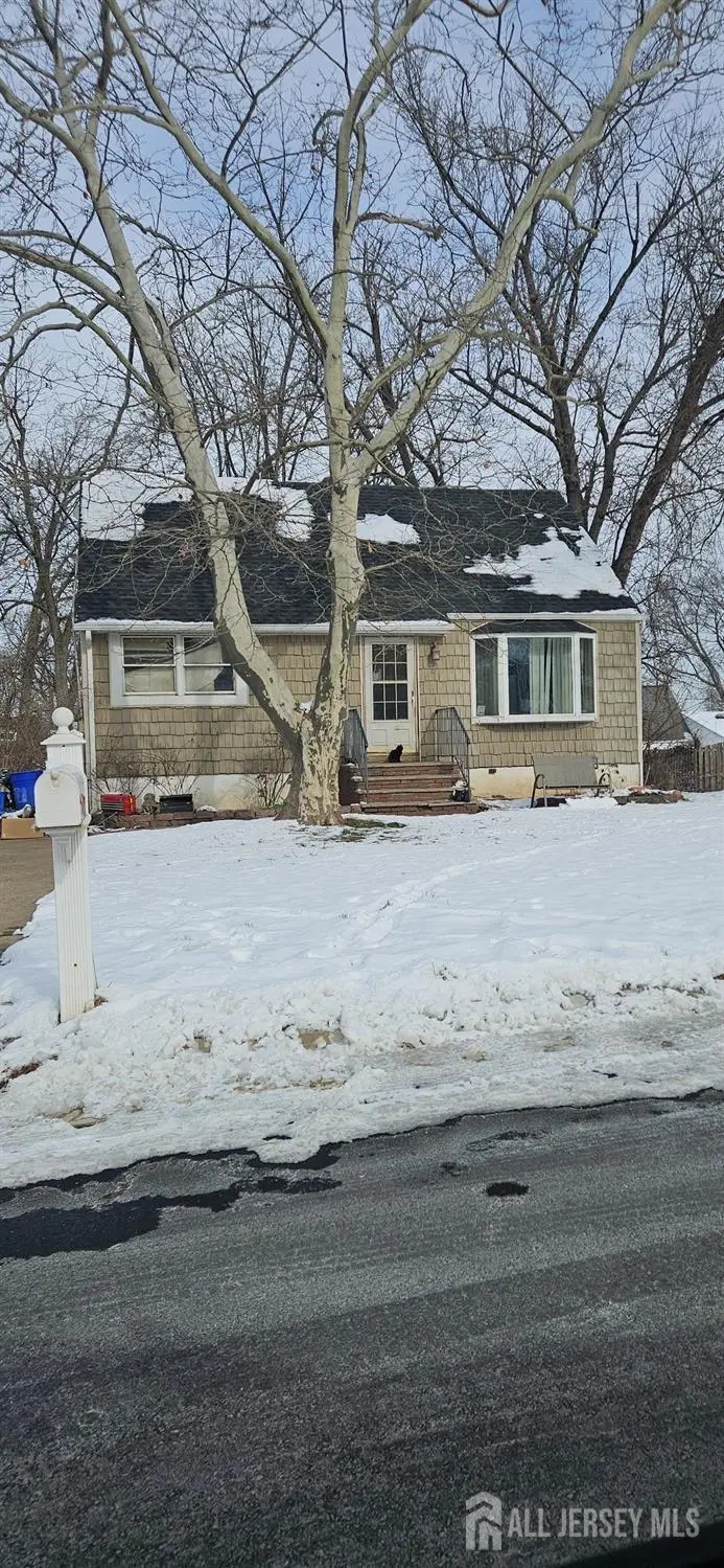 -32 N Pennington Road N, New Brunswick, NJ 08901 - Image #1