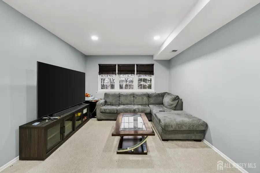 -450 College Drive, Edison, NJ 08817 - Image #3