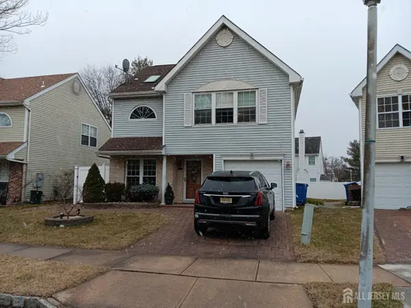 -29 Tall Oaks Court, Old Bridge, NJ 08857