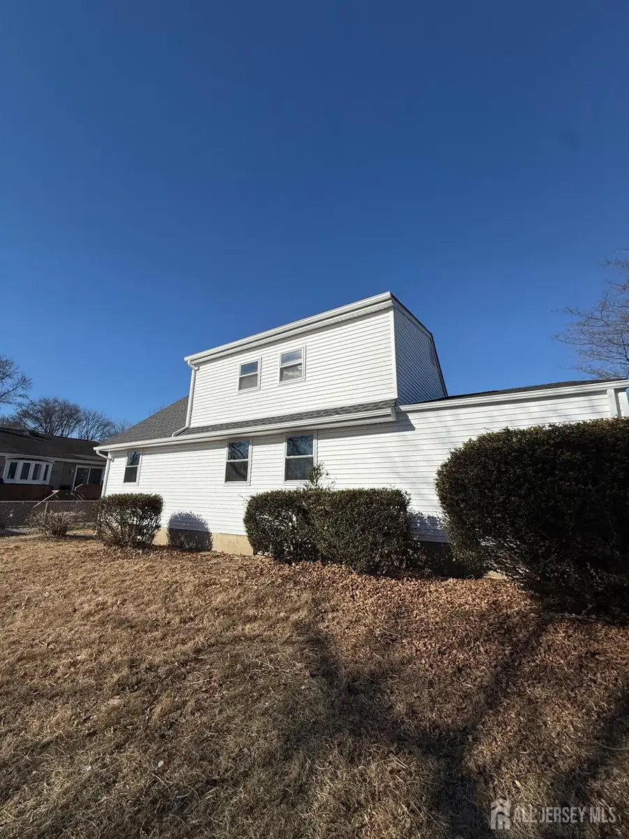 -1290 Barkley Place, North Brunswick, NJ 08902 - Image #2