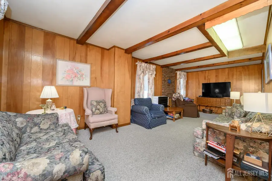 -884 Old Bridge Turnpike, East Brunswick, NJ 08816 - Image #3