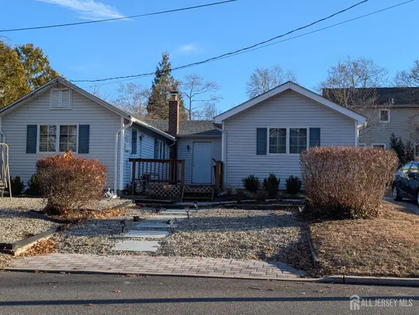 -12 Parmly Street, Rumson, NJ 07760