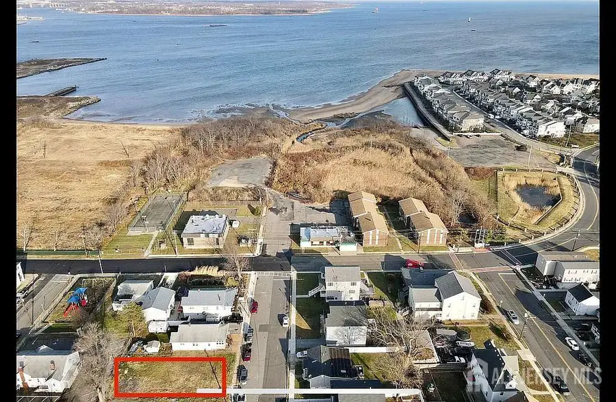 -110 Henry Street, South Amboy, NJ 08879 - Image #2