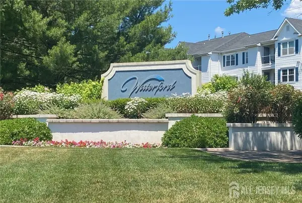 -1532 Waterford Drive, Edison, NJ 08817