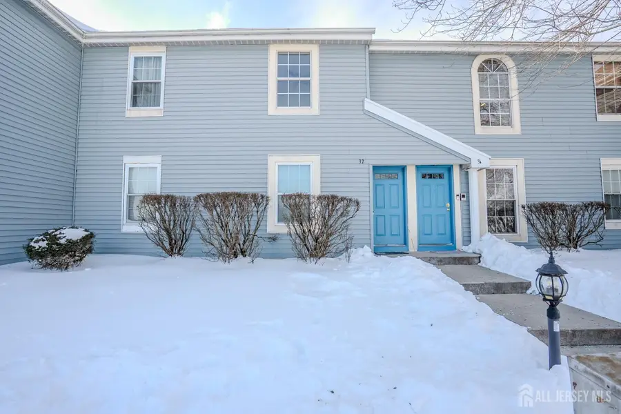 -32 Tanglewood Court, South Brunswick, NJ 08852 - Image #2