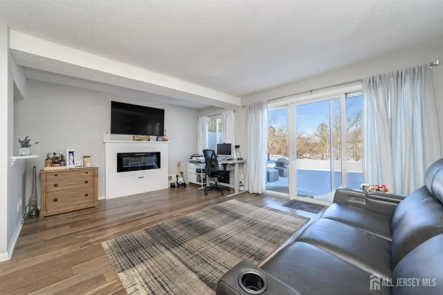 -17 Inwood Terrace, Freehold, NJ 07728 - Image #3