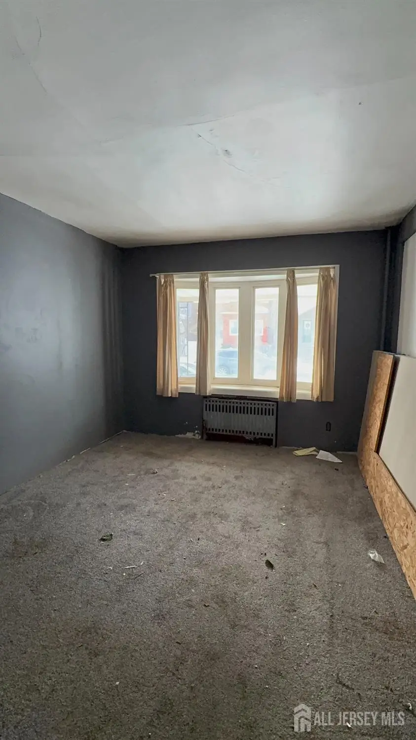 -39 W 40th Street, Bayonne, NJ 07002 - Image #3