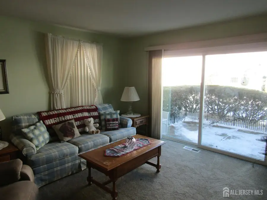 -109 Lowell Lane #D, Monroe, NJ 08831 - Image #2